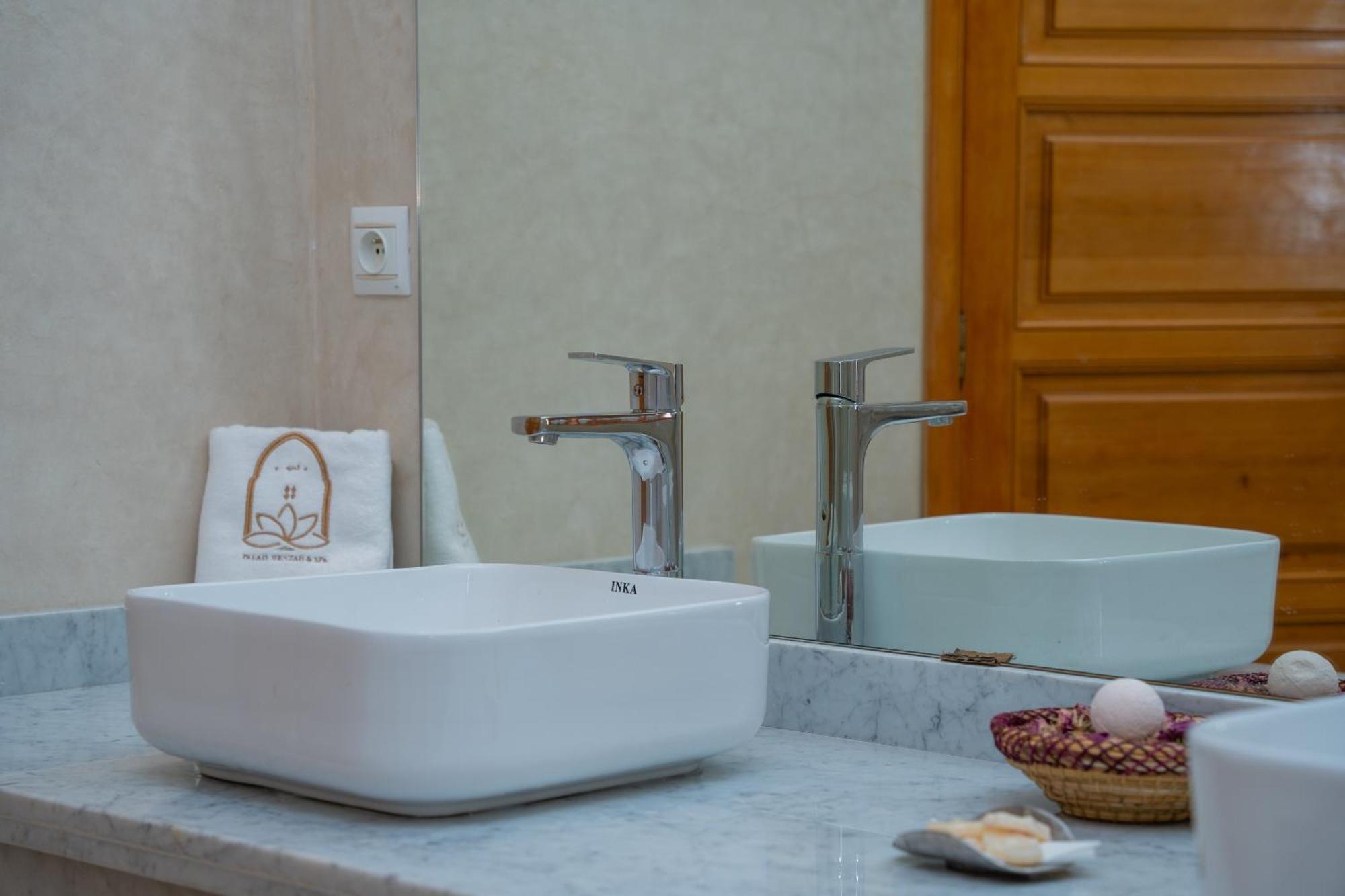 Palais Menzah & Spa Ouled Bouzid Ngoại thất bức ảnh